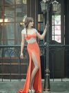 Váy dạ hội cam phối ren xẻ đùi cao tôn dáng – D251