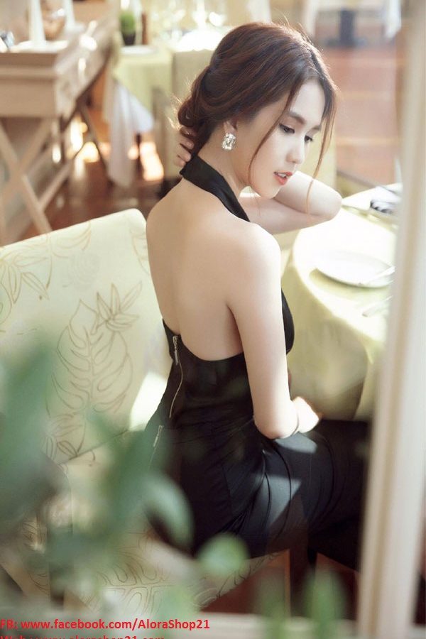 Đầm Ngọc Trinh hở lưng cổ yếm cột nơ sang trọng - DN210