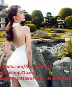 Đầm body cổ yếm hở lưng xẻ đùi tôn dáng như Ngọc Trinh - DN350