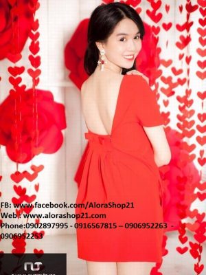 Đầm suông tay ngắn hở lưng nơ như Ngọc Trinh - DN47