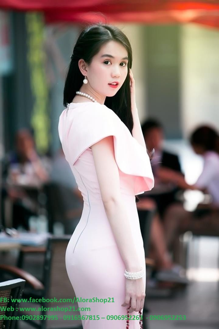 Đầm body phối bèo ngực lạ mắt như Ngọc Trinh - DN68
