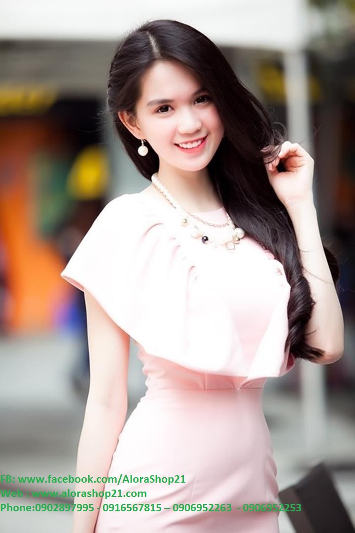 Đầm body phối bèo ngực lạ mắt như Ngọc Trinh - DN68