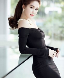 Đầm body dài tay bẹt vai nhún ngực Ngọc Trinh - DN269