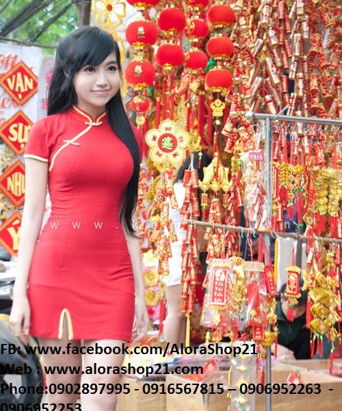 Sườn xám xẻ tà ôm body tôn dáng như Elly Trần – DN405