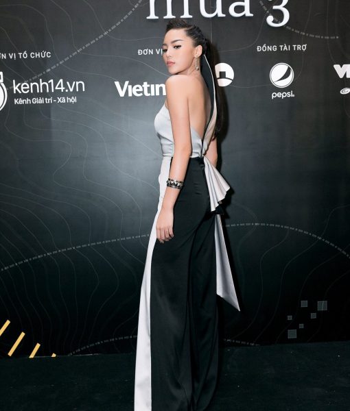 Váy dạ hội lệch vai xám phối đen tinh tế sang trọng như Kỳ Duyên - D375