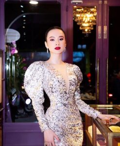 Đầm dạ hội kim sa trắng khoét ngực sâu xẻ đùi quyến rũ – D444