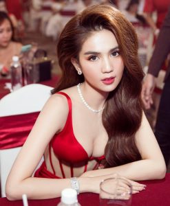 Đầm dạ hội đỏ thiết kế xẻ đùi cao sexy tôn dáng - D553