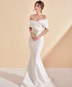 Đầm dạ hội đuôi cá trắng thiết kế bẹt vai quyến rũ - D545