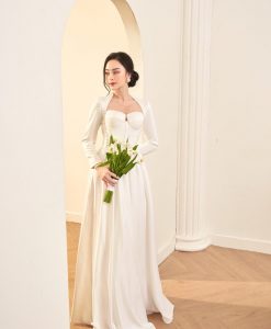 Đầm dạ hội cổ vương tay dài dáng xoè xinh xắn - D590