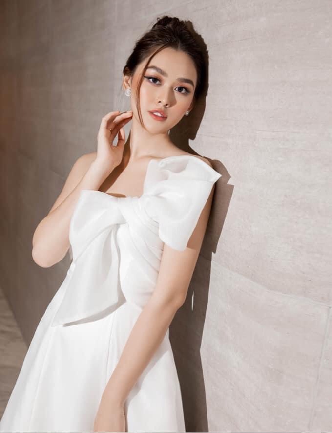 Đầm xoè kiểu cúp ngực phối nơ lệch vai - DN506