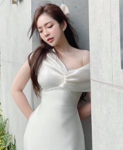 Đầm xoè tiểu thư trắng kiểu lệch vai sang trọng - DN533